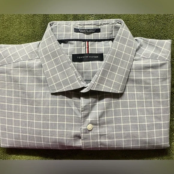 Tommy Hilfiger Men Gray And White Casual Button Down Shirt - Picture 6 of 7